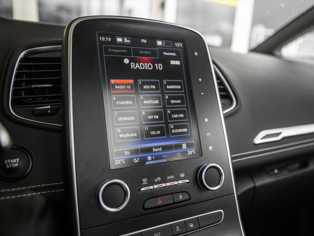 Renault Scenic 1.3 tce 140pk intens | panoramadak | trekhaak | camera | cru