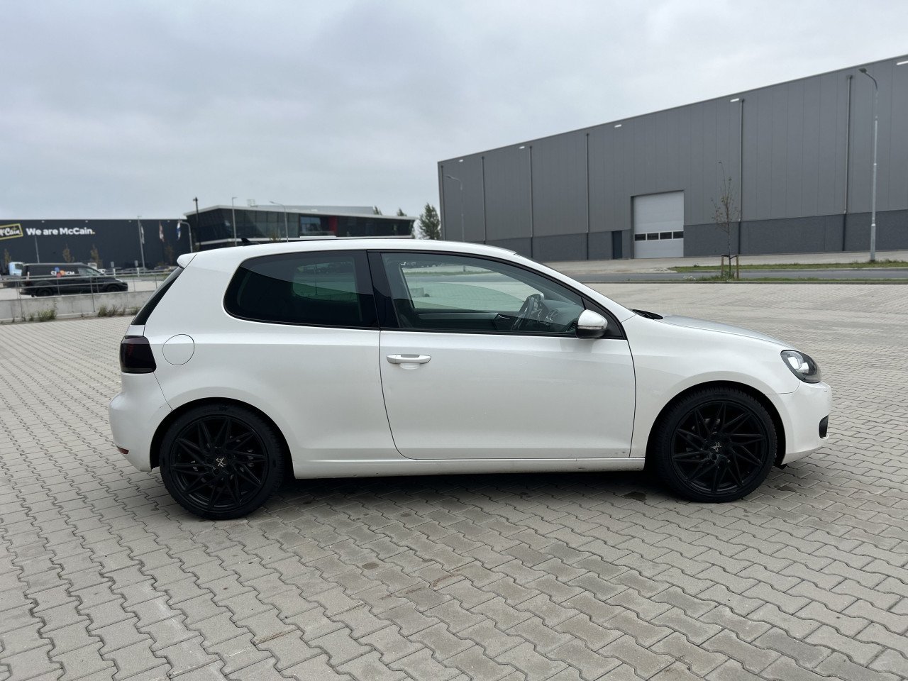 Volkswagen Golf 1.4 TSI Highline/STOELV/APK/CRUISE CONTR/PDC