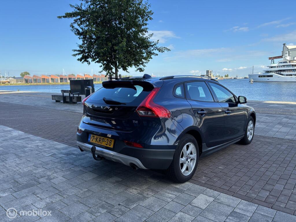 Volvo V40 Cross Country 1.6 T4 Kinetic km151.046 Nap BJ2013