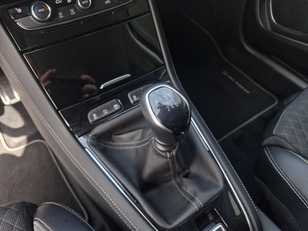 Opel Grandland X 1.2 turbo ultimate