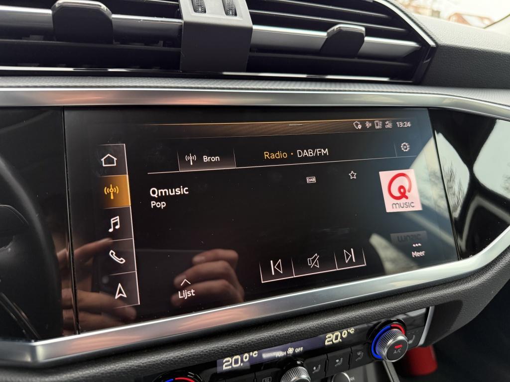 Audi Q3 35 tfsi pro line sport // dealeronderhouden //