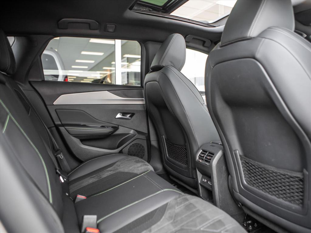 Peugeot 308 sw 1.2 puretech 130pk gt | panoramadak | navigatie | stoel & st