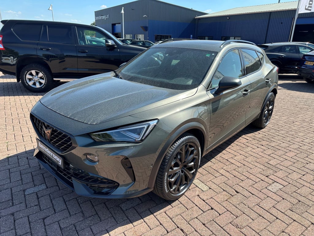 Cupra Formentor 1.4 e-hybrid vz 245pk tribe edition | pano | brembo