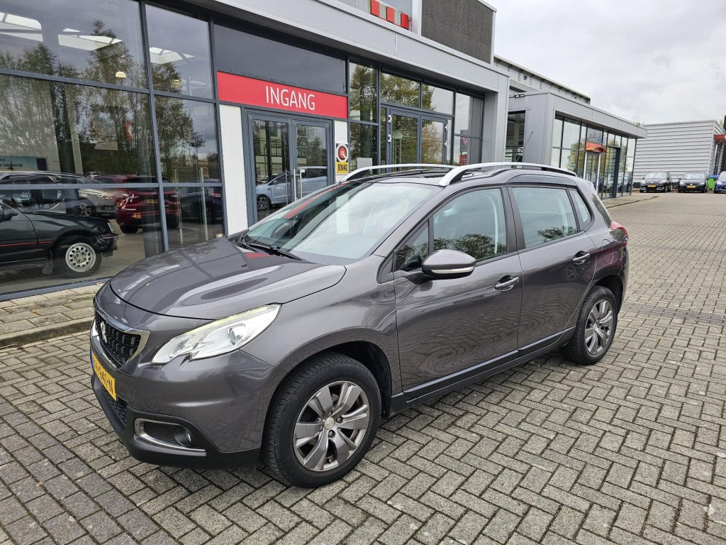 Peugeot 2008 1.2 puretech blue lion