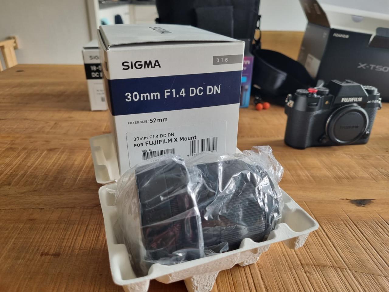 Fujifilm X-T50 + 2x Sigma | 892 clicks | Complete set