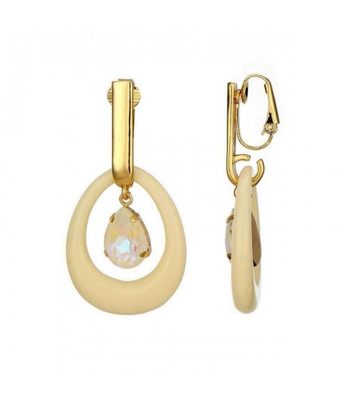 Oorclips met beige ring en fonkelende druppelsteen in goudkleurige setting.