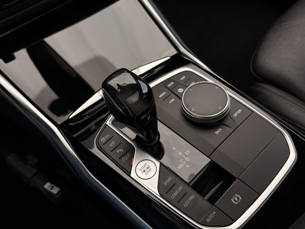 BMW 3-serie 318i business edition plus | acc | laser | leder | schuif/kante