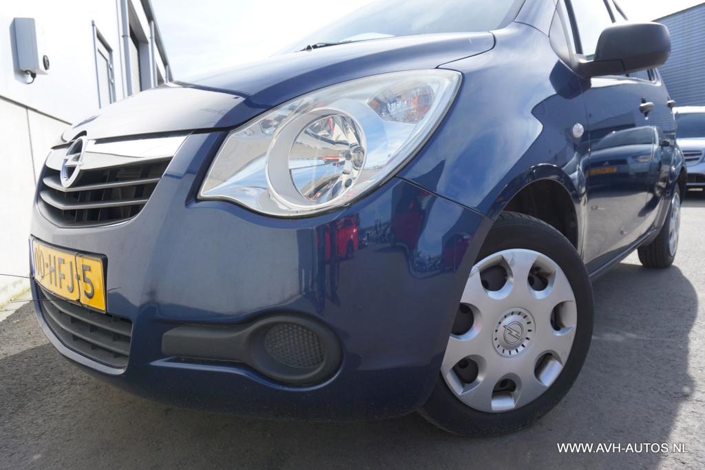 Opel Agila 1.0 essentia