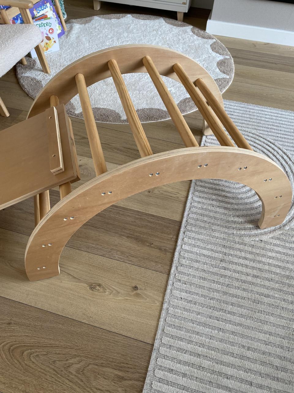 Klimboog met glijbaan en klimrek