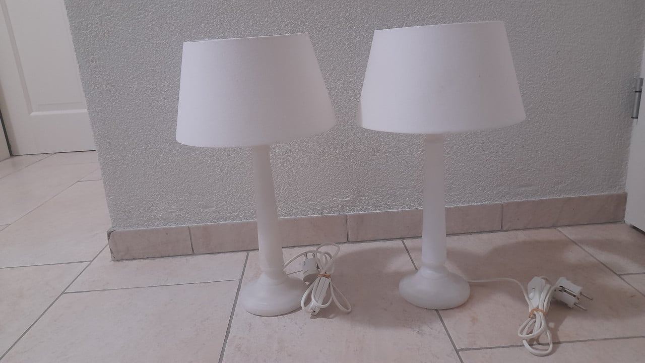 2 x tafellamp met marmeren voet  (z.g.a.n.)