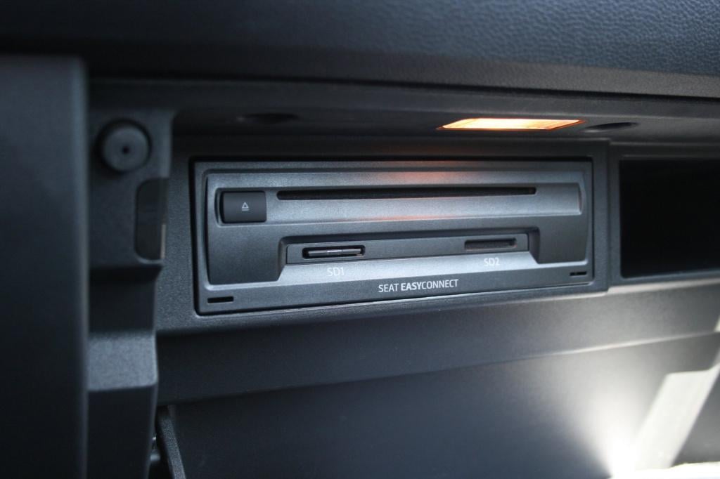 Seat Ateca 1.0 ecotsi style / navi / cruise / pdc