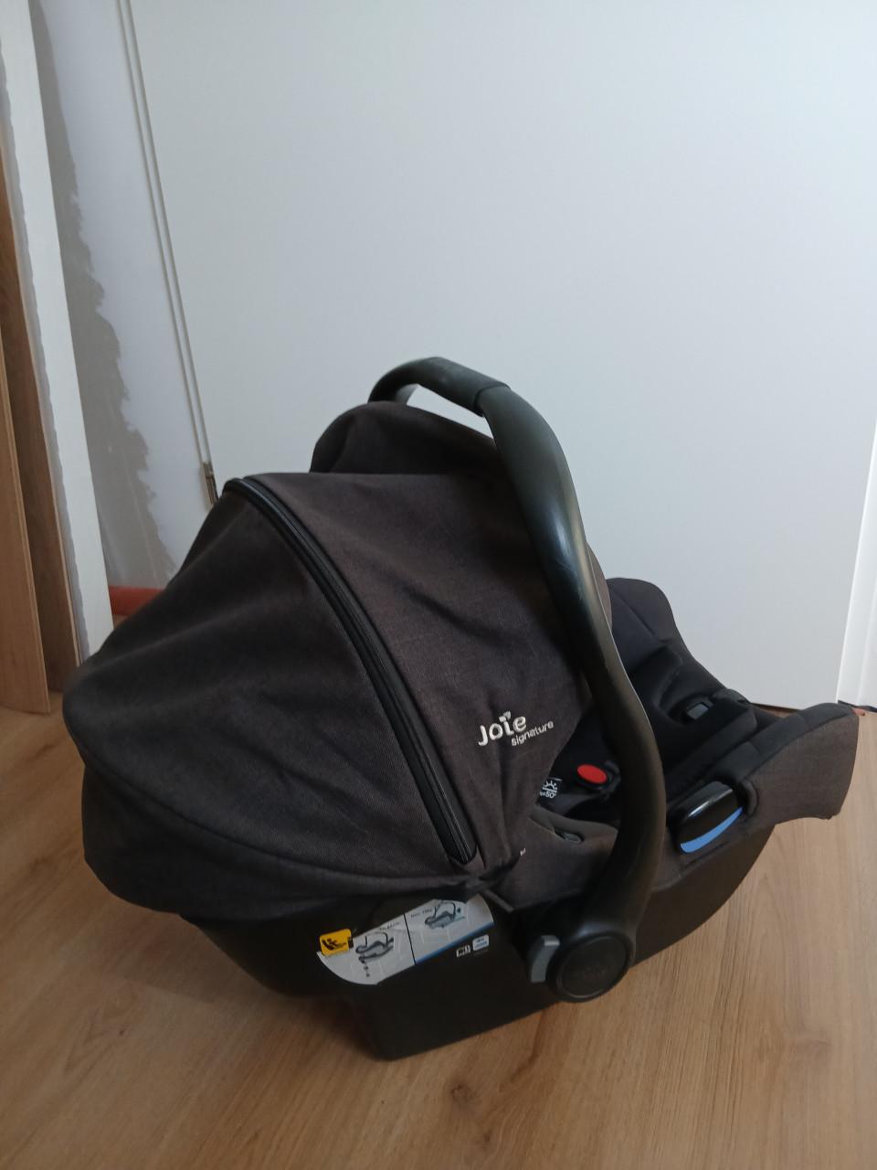 Maxicosi Joie plus isofix