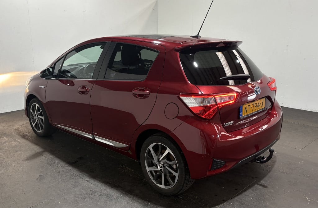 Toyota Yaris 1.5 hyb. premium