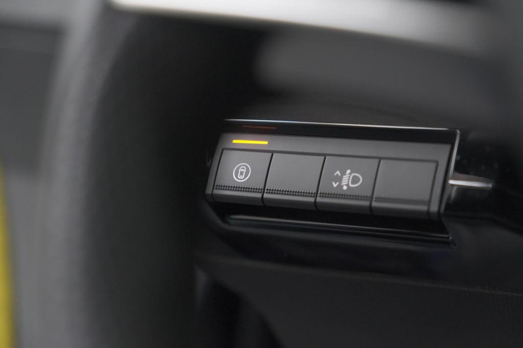 Renault 5 comfort range iconic cinq 52 kwh | 99,3% soh | adaptieve cruise c