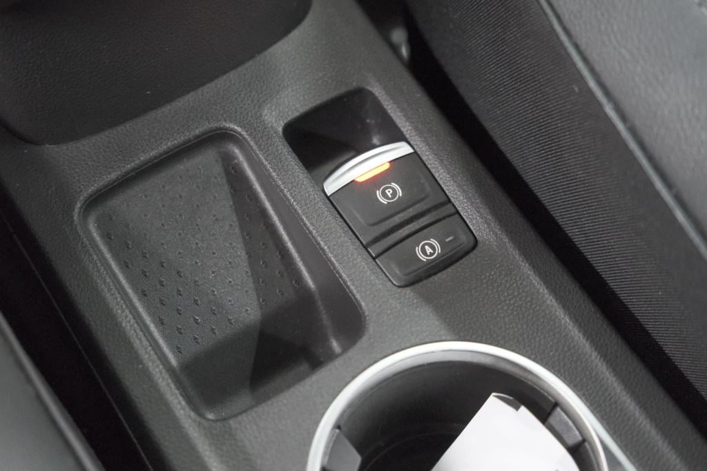 Renault Captur 1.6 e-tech hybrid 145 sl rive gauche | camera | parkeersenso