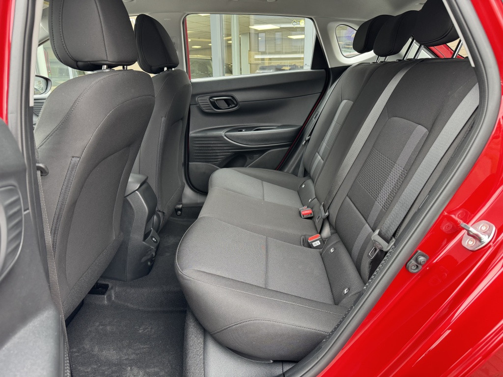 Hyundai I 20 1.0 t-gdi comfort | direct leverbaar | navigatie | camera | ac