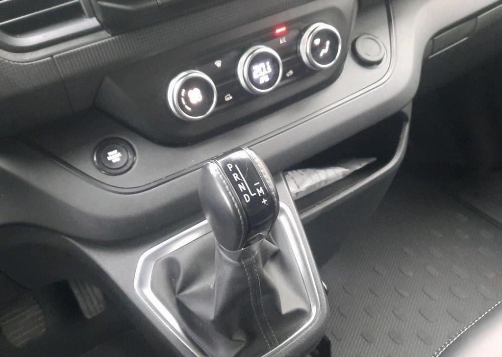 Renault Trafic 2.0 dci 170 edc t30 l2h1 luxe - automaat