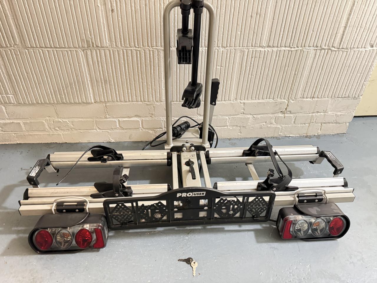 Te koop fietsendrager geschikt voor E bikes