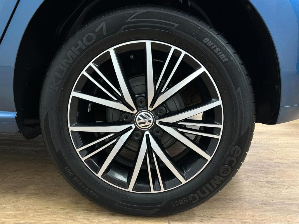 Volkswagen Polo occasion 1.0 comfortline connected series | blauw | airco |