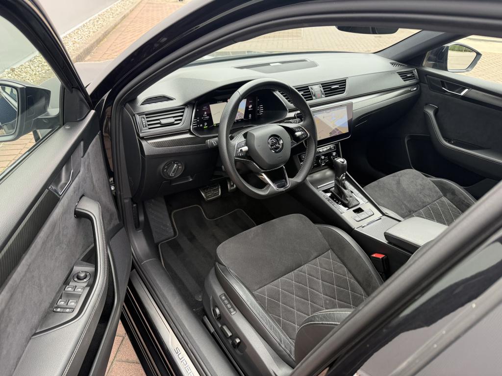 Skoda Superb combi 1.4 tsi iv 218pk sportline business