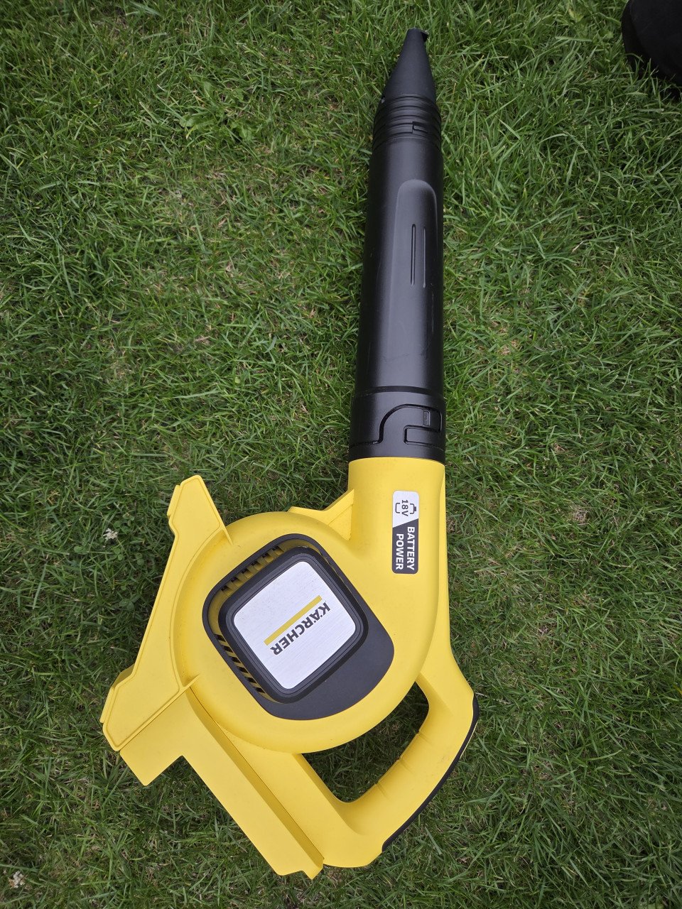 Karcher onkruidborstel op accu + bladblazer op accu (nieuw)