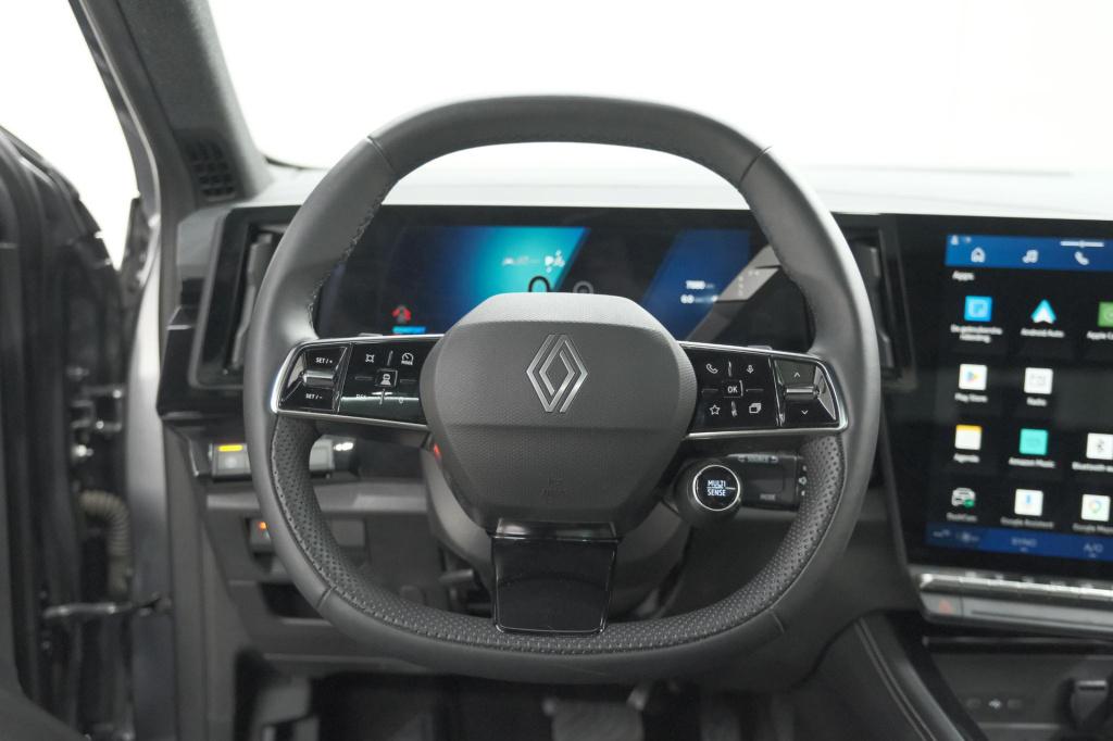 Renault Austral 1.2 e-tech full hybrid 200 techno | 360 camera | panoramada