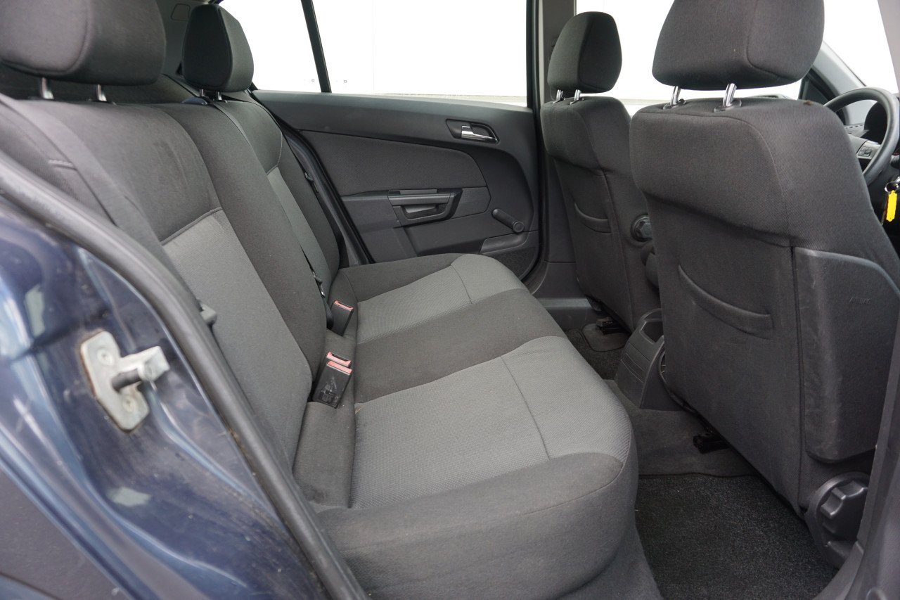 Opel Astra 1.4 Edition - Airco / Elekt. ramen / Cruise / Trekhaak / NAP