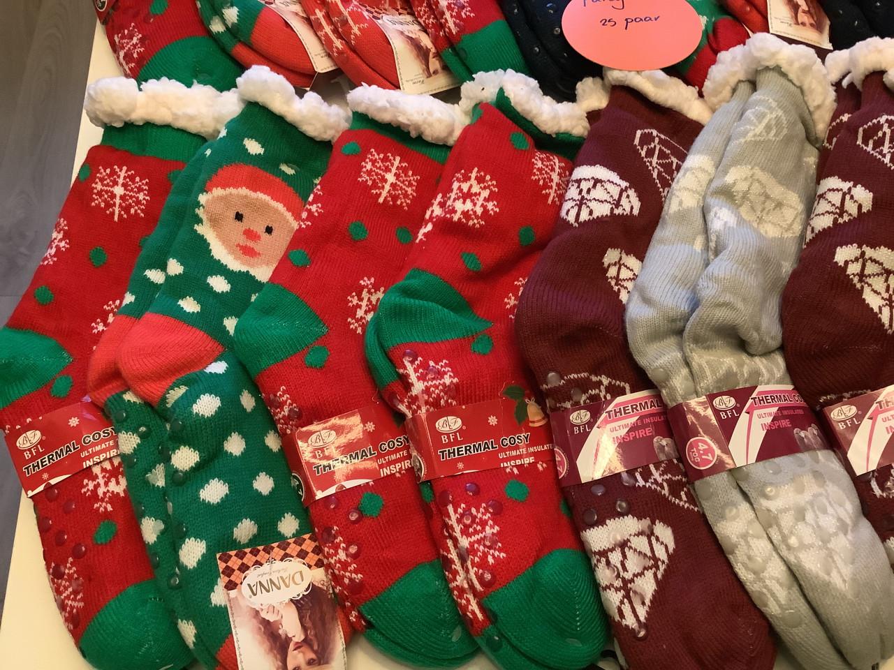 Partij leuke fluffy sokken. (Partij 253)