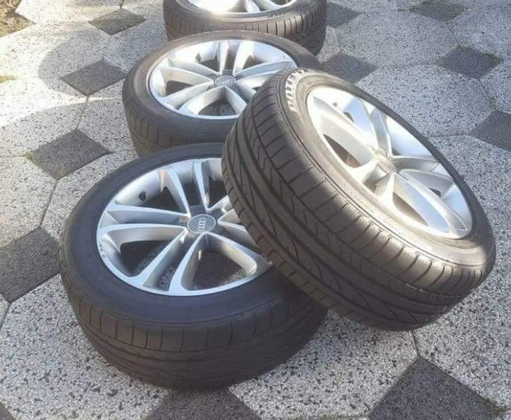 4 winter banden met velg merk