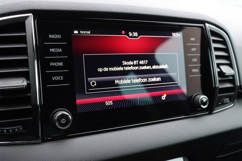 Skoda Karoq 1.5 tsi act style 150pk dsg7 | stoel voor+ achter verwarming | 