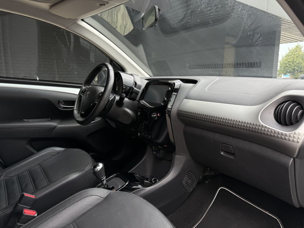 Peugeot 108 1.0 vti allure top // cabrio // automaat // luxe uitv. //