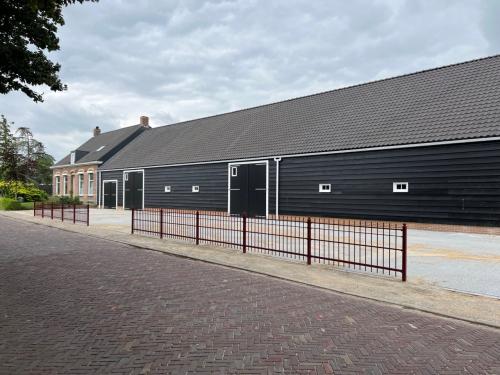 Hekwerken , elke kleur en maat en model is mogelijk.