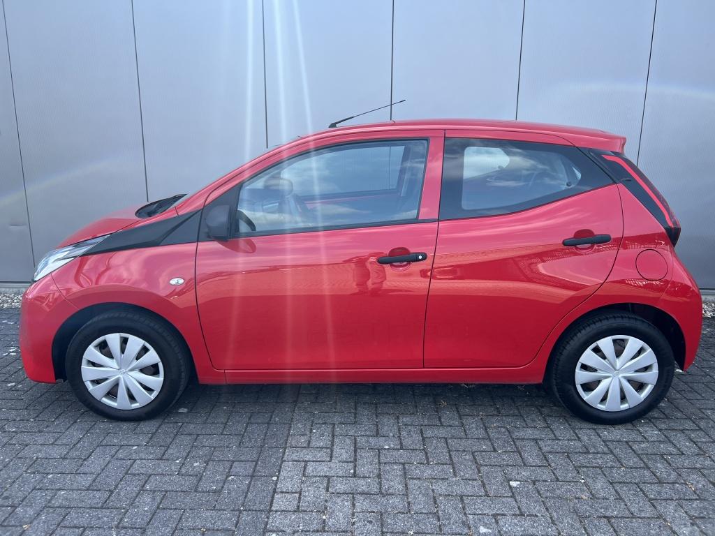 Toyota Aygo 1.0 vvt-i x-fun