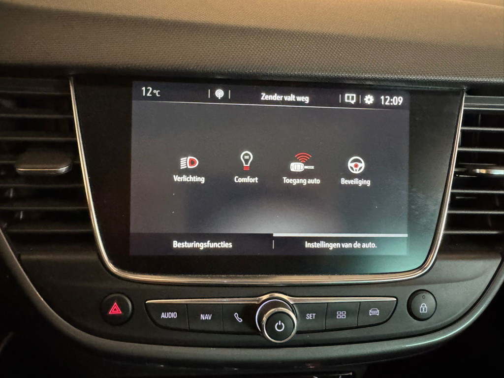 Opel Crossland X 1.2 turbo ultimate