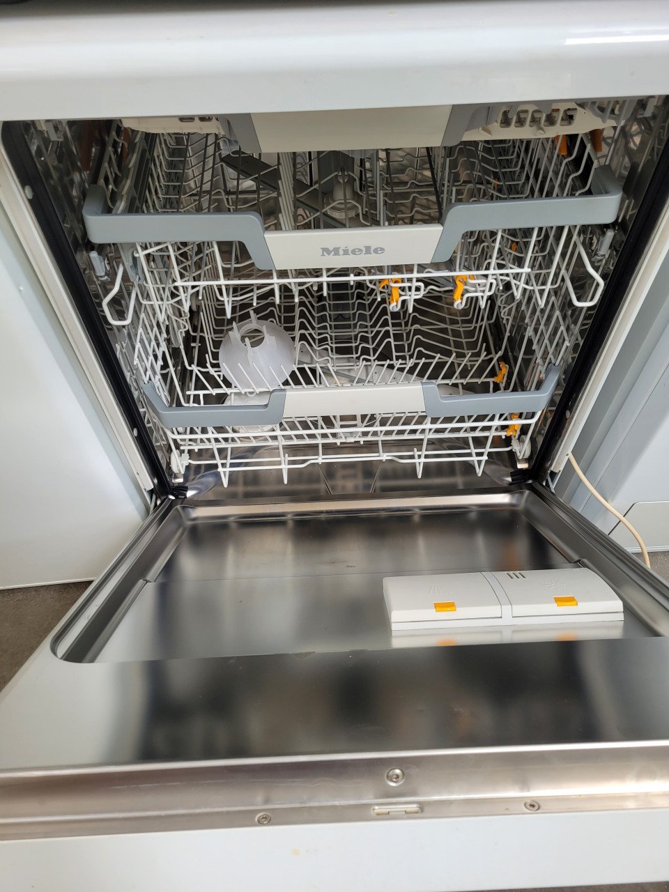 Miele vaatwasser als nieuw
