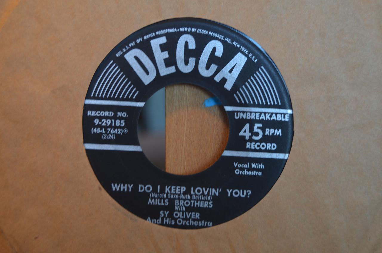 Diverse singles 'The Mills Brothers' (3)