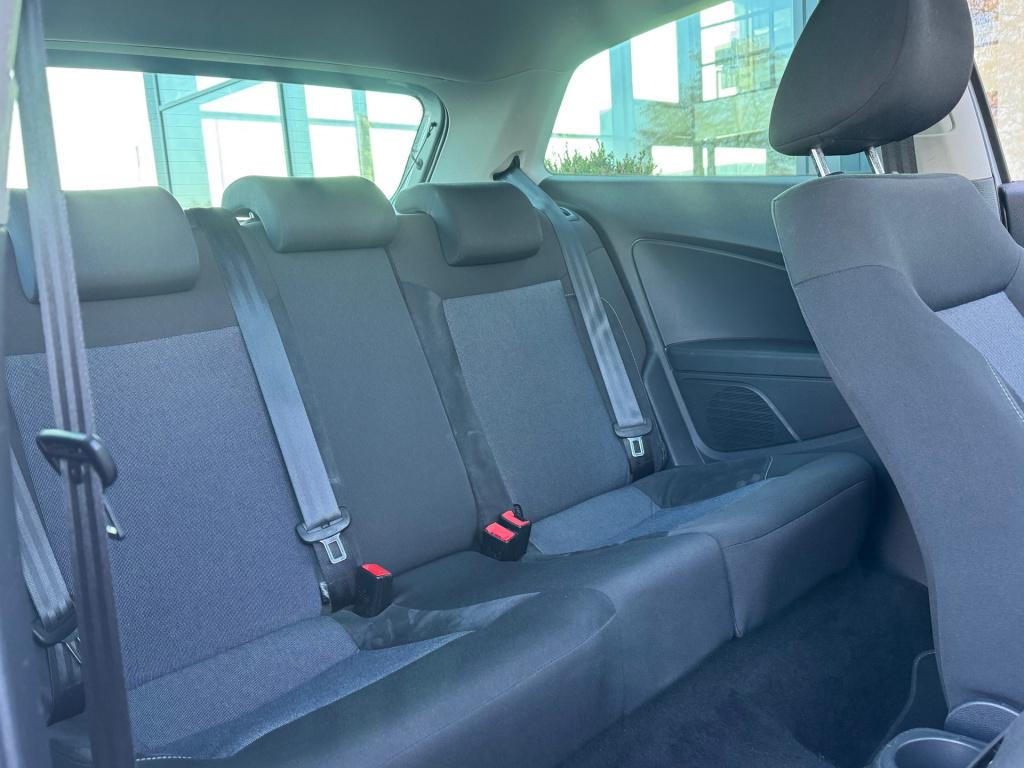 Volkswagen Polo 1.4-16v style * cruise control * panoramadak * carplay