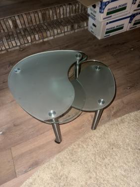 Bijzettafeltjes