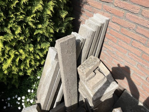 Gratis ophalen: terrastegels, randen en klinkers
