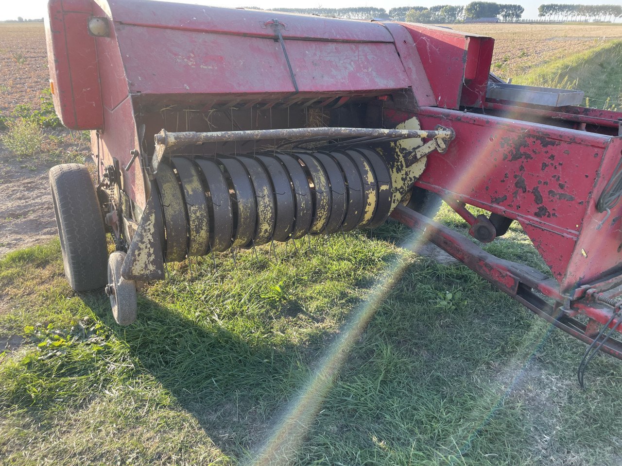 New Holland 278