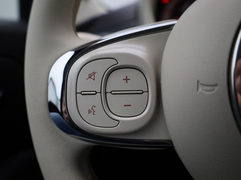 Fiat 500 1.0 hybrid lounge | lmv | parker sensoren | climate control | dab 