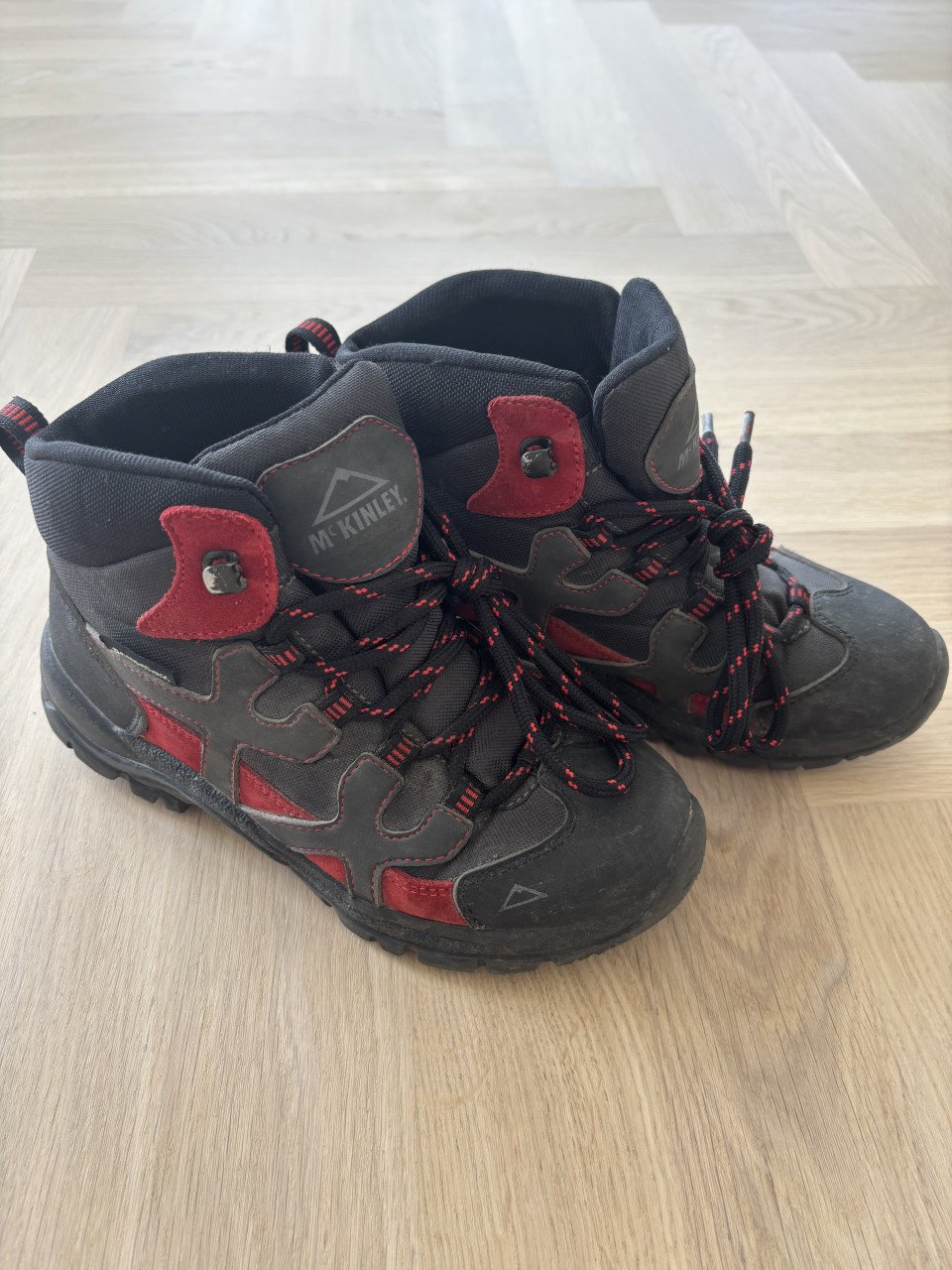 Bergschoenen McKinley maat 34