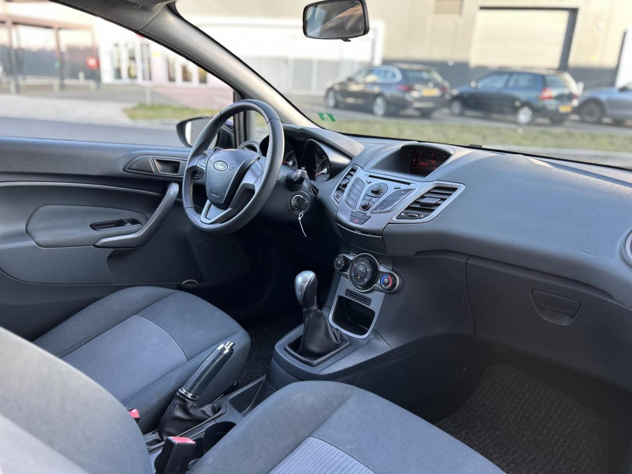 Ford Fiesta 1.25 Trend/JAAR APK/AIRCO/