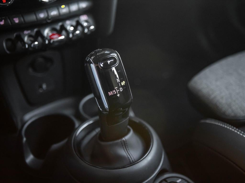 Mini 5-deurs mini (f55) 1.5 one business edition automaat | camera | naviga