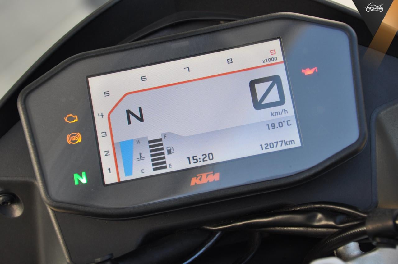 KTM 690 Duke Als nieuw, 12000 km!