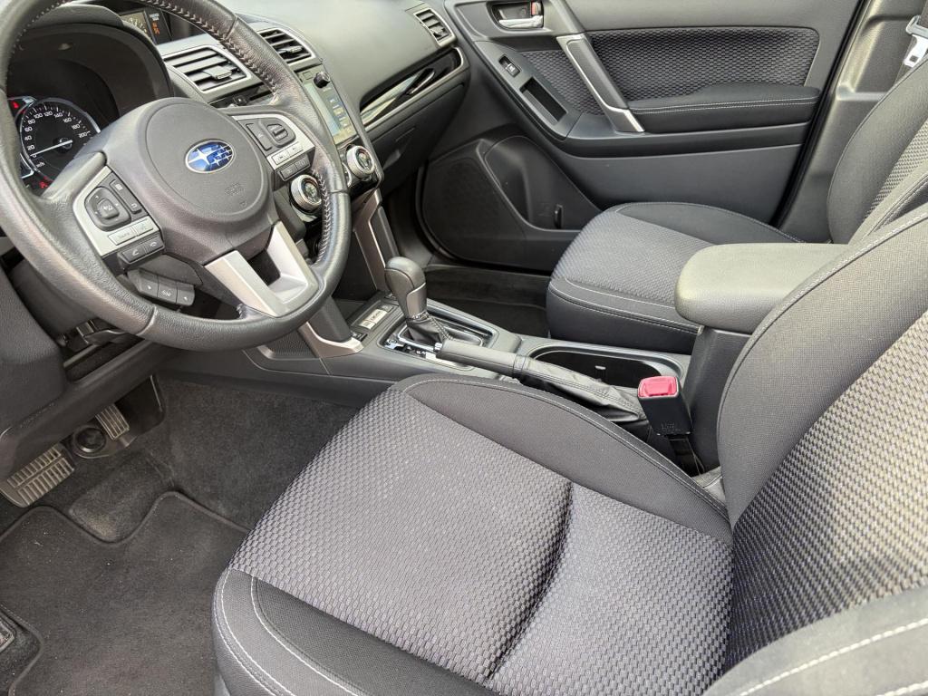 Subaru Forester 2.0 luxury