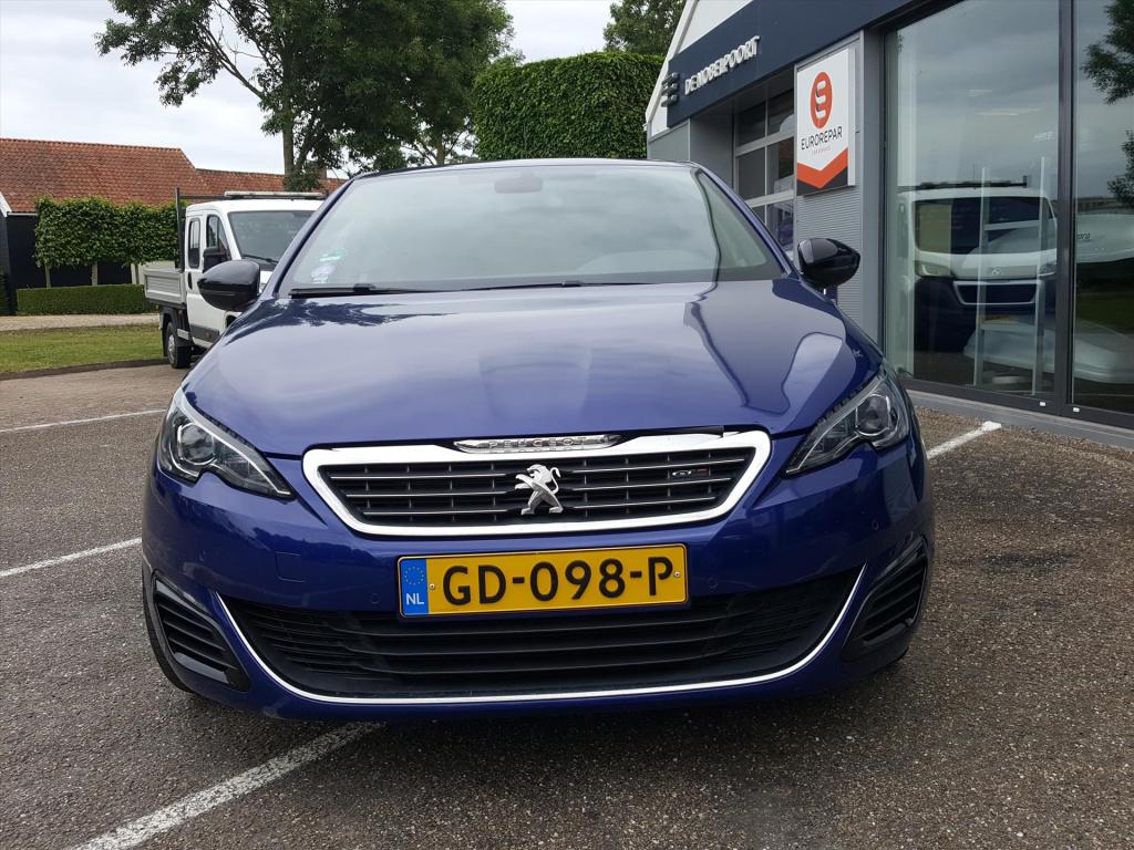 Peugeot 308 gt 1.6 turbo-205pk navi | full-led | alcantara/leer | trekhaak 