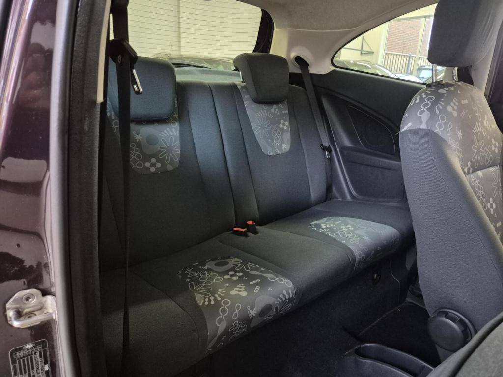 Ford KA 1.2 titanium / nieuwe distriebutieriem / nieuwe koppeling