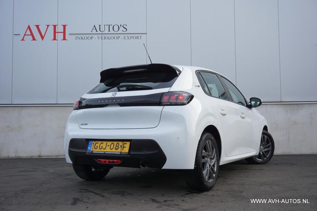 Peugeot 208 1.2 puretech allure automaat