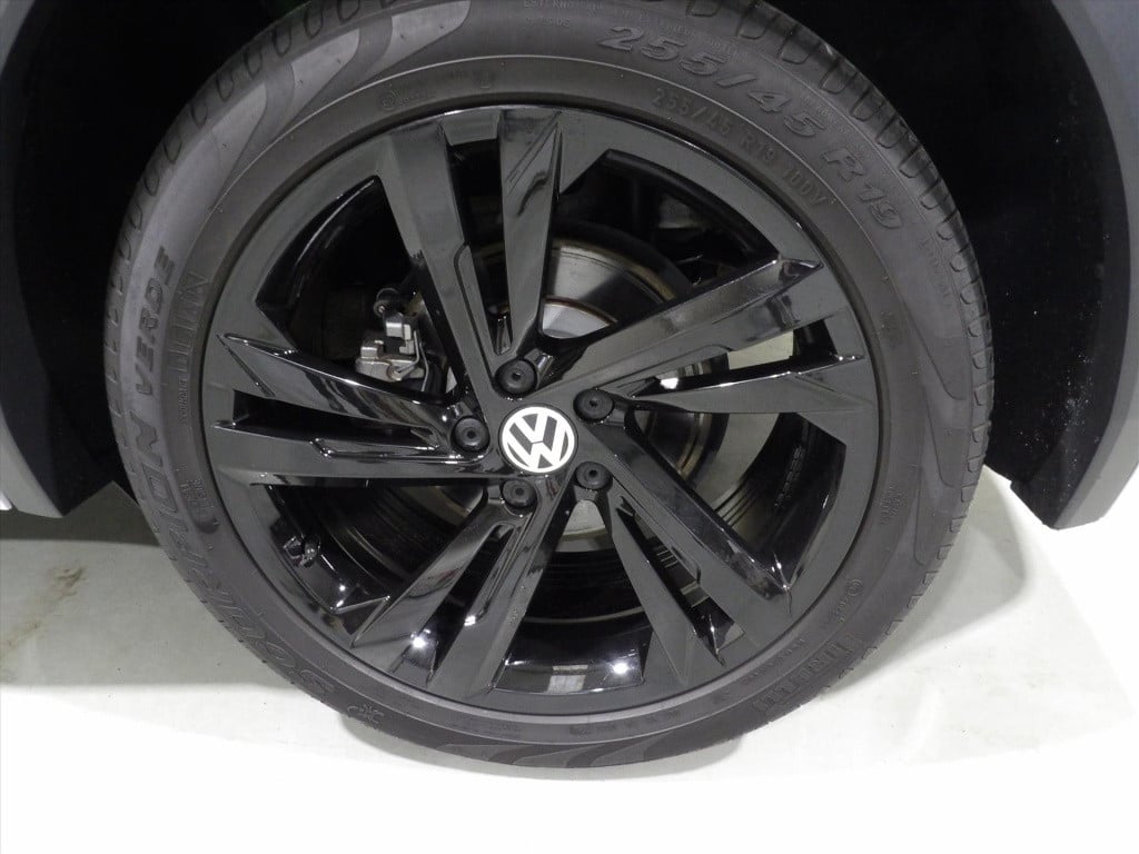 Volkswagen Tiguan r-line 1.5 tsi 150pk 7-dsg